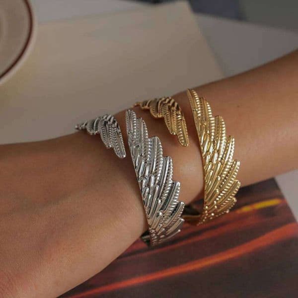 Metallic Irregular Cuff Bangle Women Feather Geometric Exaggerated Open Bracelet Minimalist Stylish Party Jewelry Accessories
