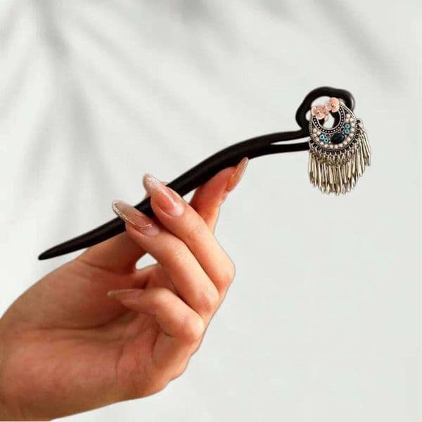 Vintage Ethnic Tassel Floral Hairpin Retro Wood Chinese Stick for Women Girls Hair Accessories Daily Party