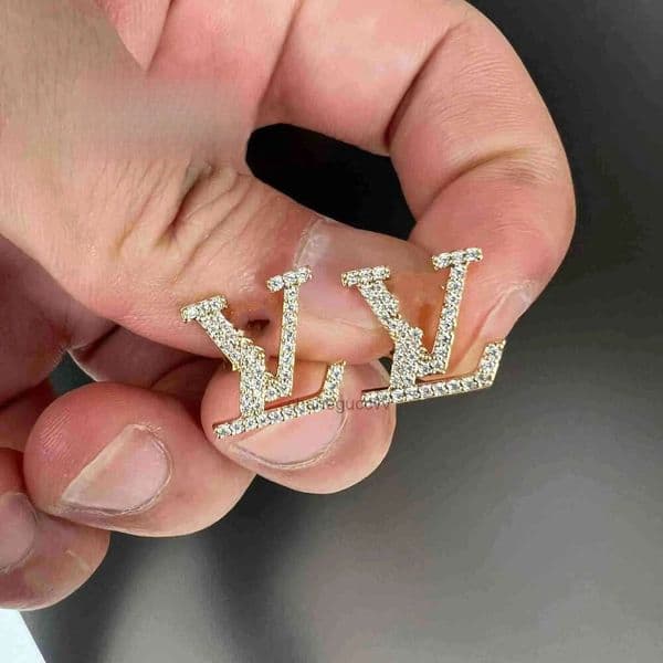 Full Louise Stainless steel diamond micro inlay V stud Women girls 18K gold silver Fashion Designer Studs Top Quality Engagement lvness Earrings 0625
