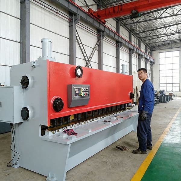 QC11K--8X2500 Hydraulic Gate Type Shearing Machine High Precision Metal Sheet Cutting Machine