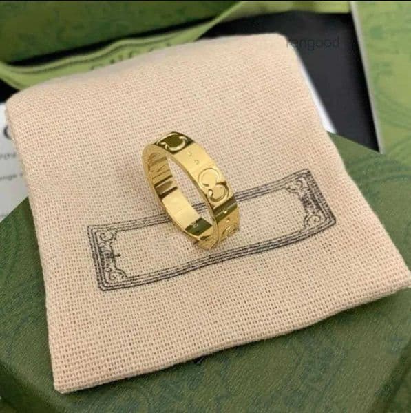 Popular Fashion Designer Ring Mens Titanium Steel Silver Rings Engagements For Womens Jewelry Luxurys Love Letter Plated