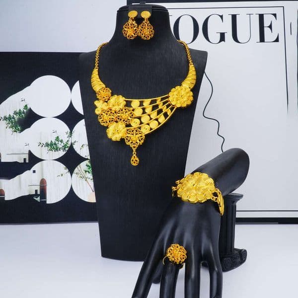 Designer jewelry Middle East Dubai Style 24K Gold Plated Flower Necklace Earrings Bracelet Ring Four-Piece Set Bridal Wedding Exaggerated Jewelry