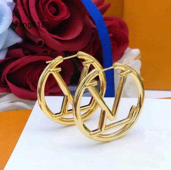 earrings Louise Popular 18K temperament Goddess Gold Hoop earrings Designer Earrings Ladies Large EarrHoop Jewelry Earrings Valentines Day Chri lvness earrings