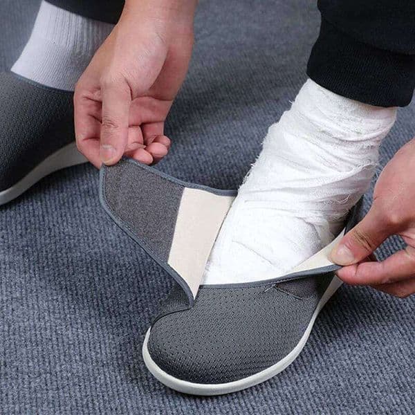 women Orthopedics Wide Feet Swollen Walking Casual Thumb Eversion Adjusting Soft Comfortable Diabetic man Shoes Big Size