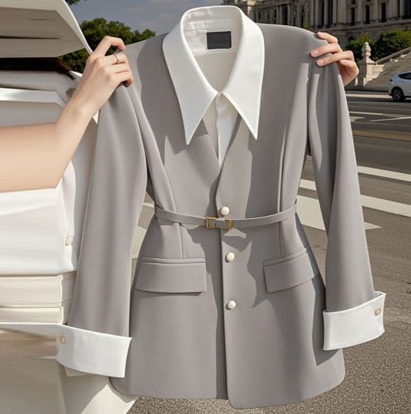 453 Women's tailored suits and formal wear - new autumn collection Simple and elegant