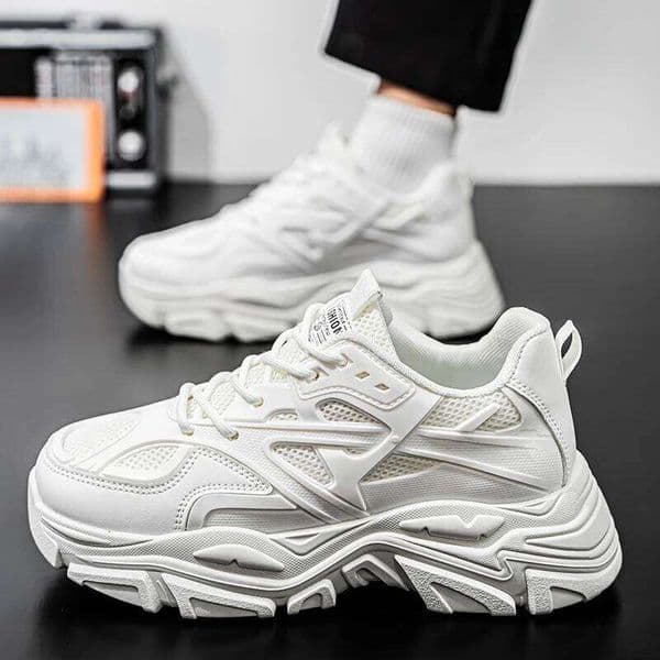 Men's casual sports Four season new breathable Thick sole non-slip comfort outdoor running shoes students classic sneakers