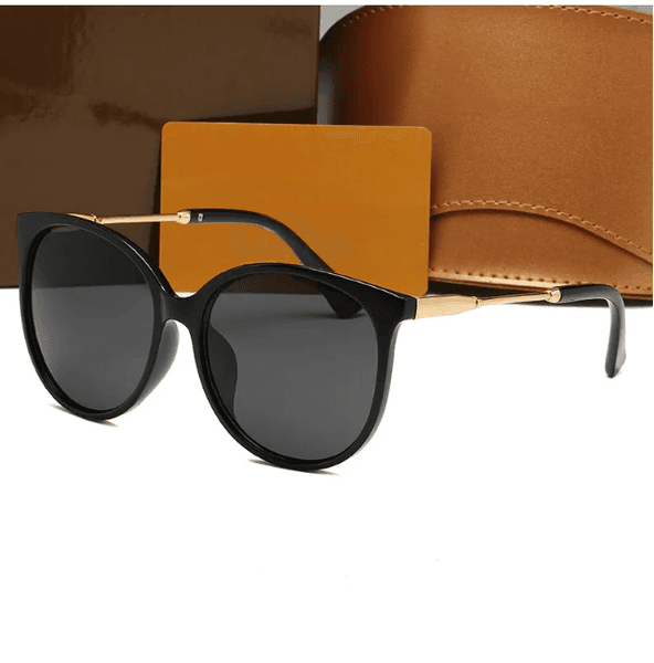 Designer sunglasses for Women Classic circular frame luxury sun glasses UV400 Protection Lens eyeglasses Fashion sunglasses suitable outdoors Beach a3682