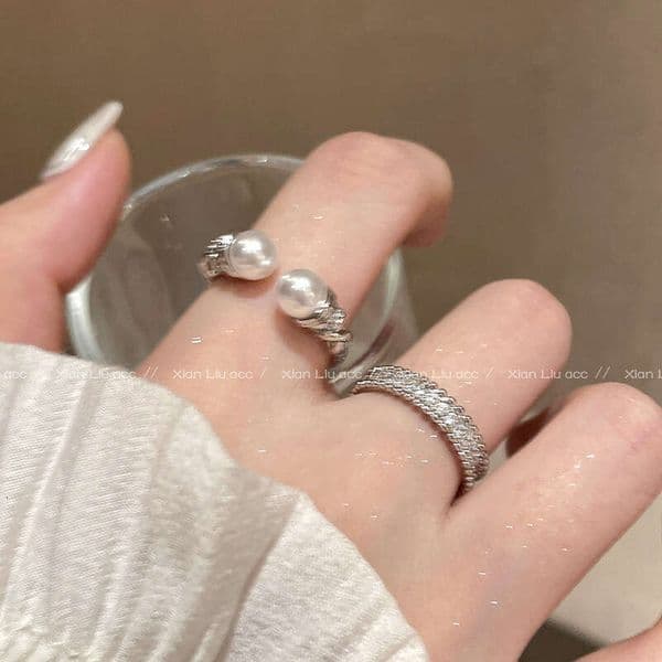 Designer Jewelry Luxury Jewelry Twist Double Pearl Open For Women, Niche Design, Row Of Diamonds, Index Finger Ring, Light Luxury, Elegant And Sophisticated, Stac