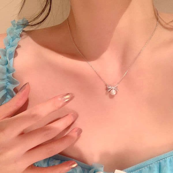 Designer Jewelry Luxury Jewelry Ins-Style Pearl Bow Necklace For Women, Light Luxury Niche High-End Clavicle Chain, Super Fairy-Like New Summer Accessory