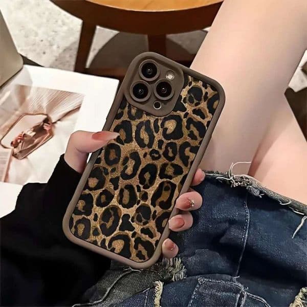Trendy Leopard Print Case - Niche European American Style Cover for iPhone 17/16 Pro Max/15 Pro/14/13, Dual-Tone Frame Shockproof phone case