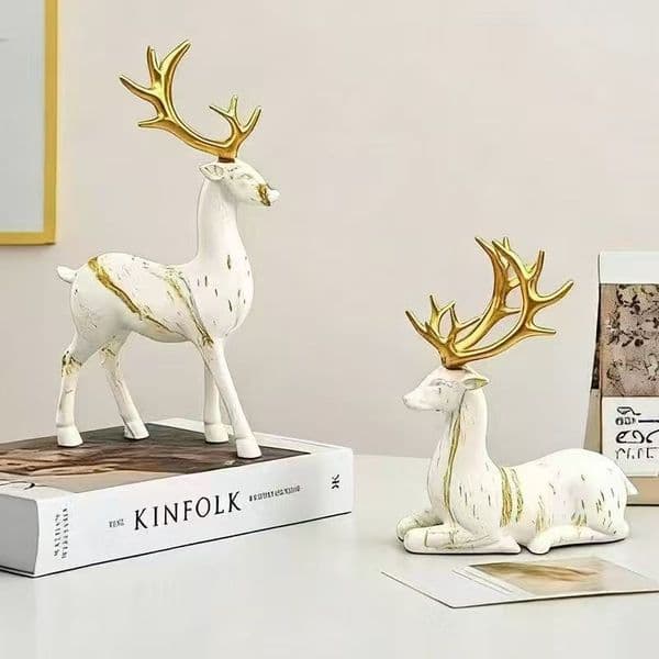 Chic Couples' Theme Furniture Accents Stylish Deer-Shaped Accessories for Cozy Rooms