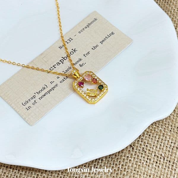 2026 New Vintage Square Pendant Necklace with Colorful Zircon for Women, Light Luxury Niche Design, High-end Elegant Clavicle Chain