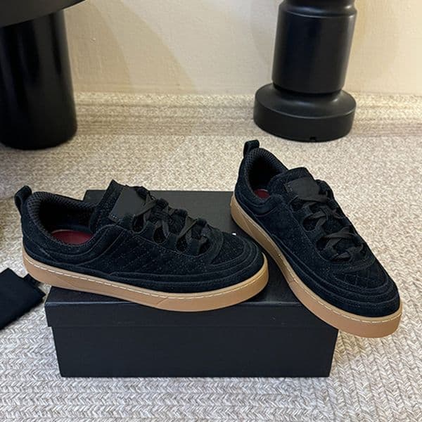 Lady Classic Lingge Sports Shoes Designer Luxury Plush Leather Upper Casual sneakers Womans Summer Outdoor Sports Shoes Comes with original packaging box