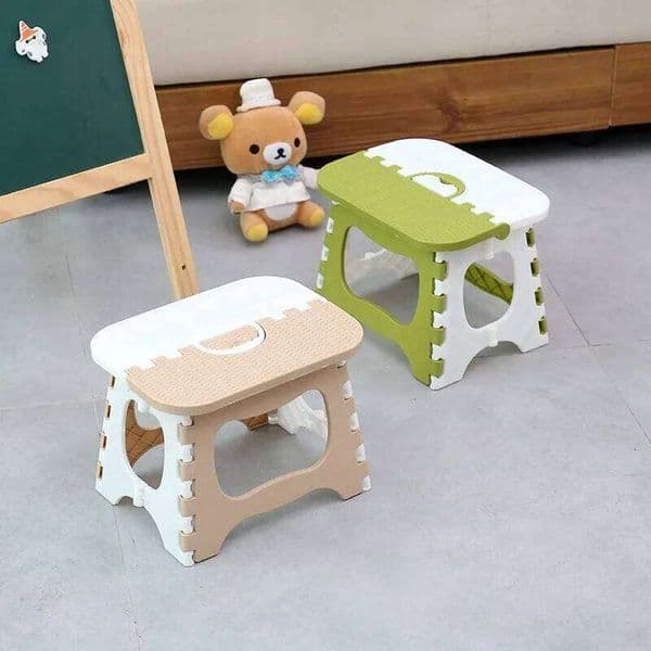 Stall Thickened Plastic Folding Children's Light Portable Train Stool, Adult Low Stool Space Saving Furniture