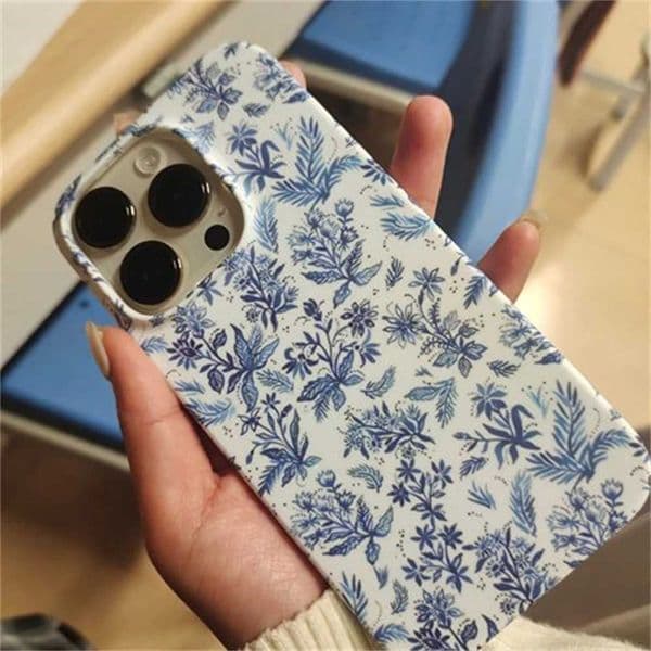 Aesthetic Blue And White Porcelain Phone Case for iPhone 16 15 14 13 12 11 Pro Max XS XR XSMax 7 8 Plus Glossy Hard PC Cover M240914