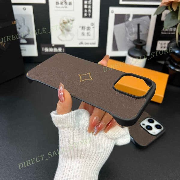 Luxury Designer phone cases iPhone 16 15 14 plus 13 12 11 Pro max 13Pro 14Pro borderless design suitable case highend leather luxurious heat dissipation personalized