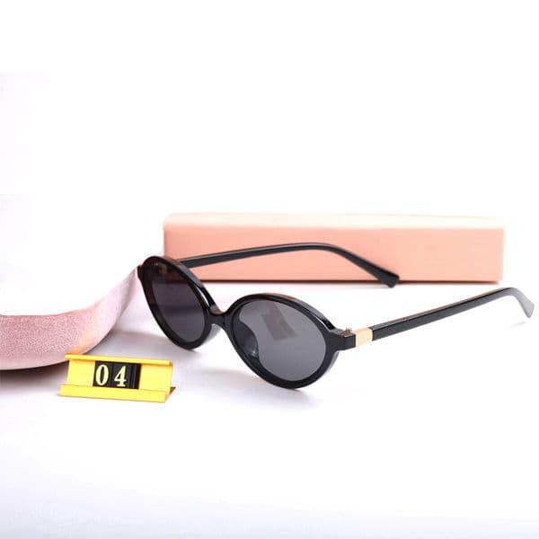 Luxury Designer Oval Lens Casual Sunglasses For Women Outdoor Photo Shade Glasses Travel With box
