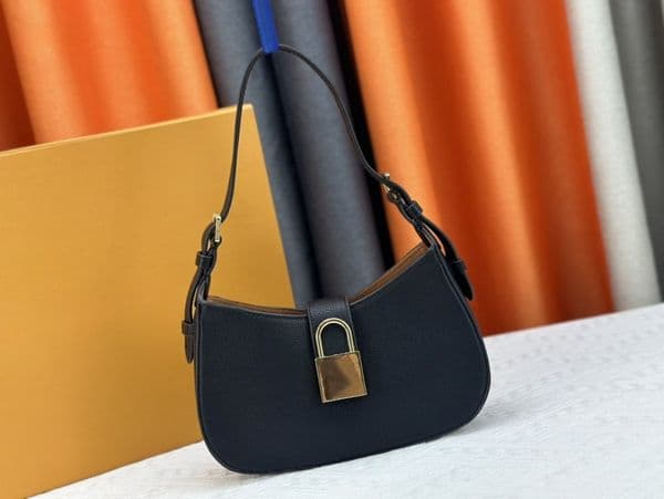 10A top quality designer fashion shoulder crossbody bags women purses luxury crossbody designer bag woman handbag crossbody saddle Empreinte Leather Bag