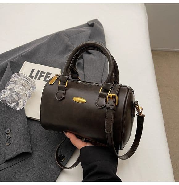 2025 Designer Free shipping new 3 Single Shoulder Bag for Women ladies flap Fashion crossbody black brown handbag Pillow bag