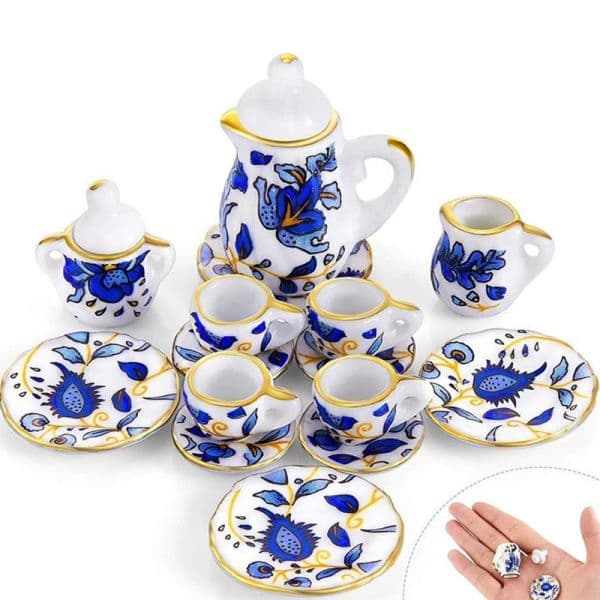 Miniature 2025 Tea Cup Set Miniature Te Game Doll House Blue And White new Mini Tea Set Chintz Tableware Kitchen Dollhouse Furniture