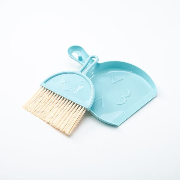 Small Broom & DustPan For Household Table Clean Mini Dustpan Sweeper for Kids Hair Sweep Ash Desktop Wiper Artifact