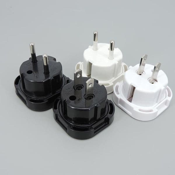 EU Universal Plug UK to EU US AU Converter Euro Travel Power Adapter 250V Charger EU Plug Adapter British Scoket Outlet d5943