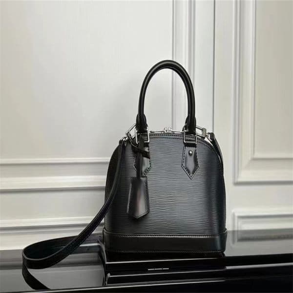 10A Top quality Luxurys handbags classic designer bags shoulder bags designer bag Removable and adjustable shoulder straps with textured cowhide leather