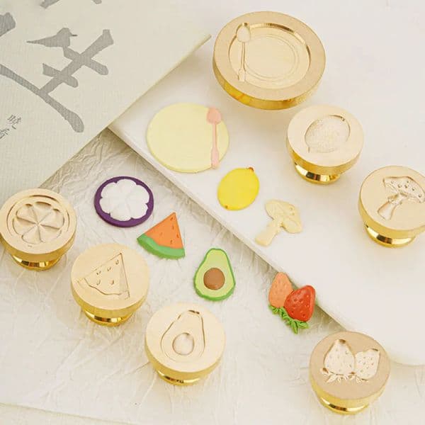 Wax Seal Fire Paint Mini Stamp Fruit Flower Stamps Relief Animals Gift DIY Handbook Scrapbooking Material Envelope Brass 2CM
