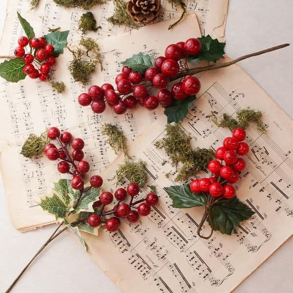 1pc Artificial Christmas Red Berry Branch Multi Type Snowflake Pine Needle Branches For Xmas Wreath Supply Noel DIY Decoratons
