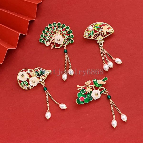 Chinese Style Fan Brooches For Women Girls Rhinestone Tassel Ancient Style Banquet Clothes Pin And Scarf Clip Badges Jewelry