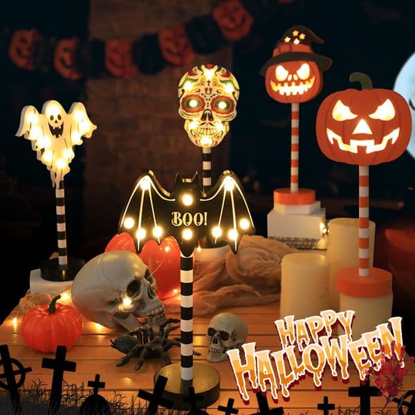 Halloween Decor Ghost Festival Modeling Lamp LED Pumpkin Ghost Skull Wooden Decorative Night Light Halloween Party Desk Ornament D2.0