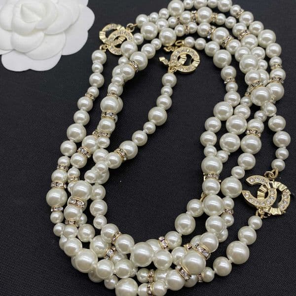 Pendant Necklaces New High Quality Light Pearl Long Sweater Chain Necklace Net Red Small Fragrant Wind Ins T230112 gifts