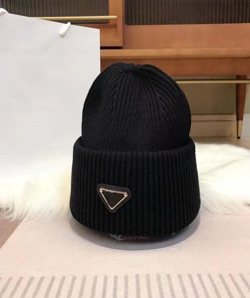 BeanieSkull Caps Designer wool hats men and women winter wool thermal outdoor leisure classic fashion box with various occasions