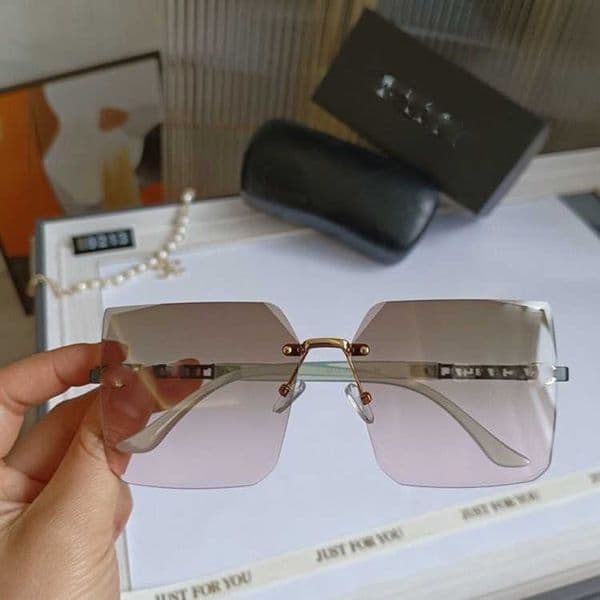 Designer LOU VUT luxury cool sunglasses 2022l home Sunglasses Women's temperament UV resistant trimmed polygon with original box