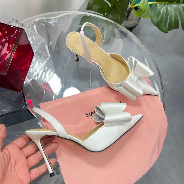 Le Cadeau crystal-embellished satin slingback pumps Satin Double bow suit dress Banquet Decoration Rhinestone Shoes Stiletto Heels Ankle binding designer models
