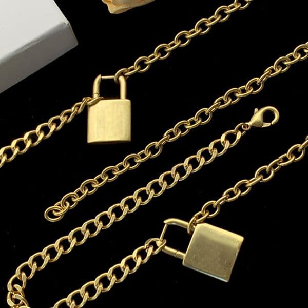 Vintage Cooper Headdress Set Lock Pendant Brass Heavy Brass Chain Necklace Bracelet Retro Classic Designer Women Jewelry