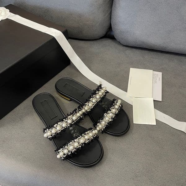 Fashion Women Pearl Slippers Casual Designer Lady New Pointy Toe Flats Pumps Shoes Party Shoes Bride Shoes