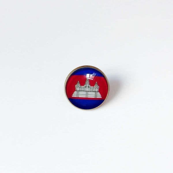 Partys Cambodia National Flag Brooch World Cup Football Brooch High Class Banquet Party Gift Decoration Crystal Commemorative Metal Badge