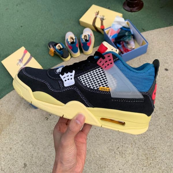 Authentic Union x 4 Shoes Off Noir Guava Ice 4s Desert Moss Taupe Haze Men Women Sports Sneakers Basketball Trainers With Original
