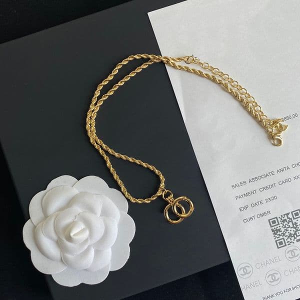 Gold Tone Twisted Rope Chain Necklace With Double C Interlocking Rings Pendant Luxury Classic Style Daily & Formal Wear Gift For Her Iconic Jewelry