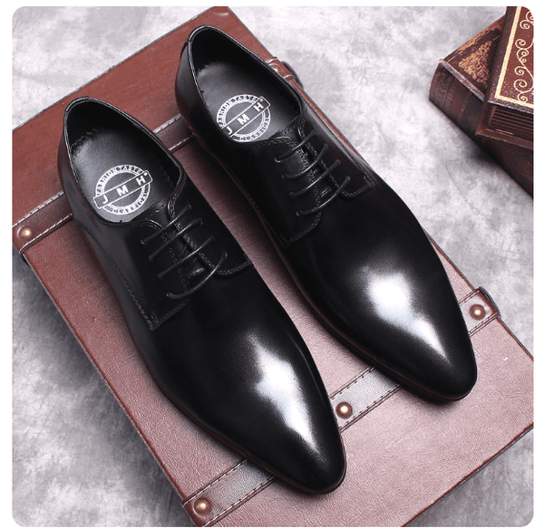 New cowhide men's shoes, men's business formal leather shoes, patent leather lace-up shiny, wedding shoes genuine leather pointed shoes for men