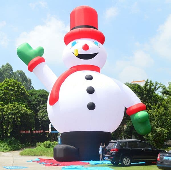 Giant Germmy 6 Meters Tall Beautiful And Cool Smoking Airblown Christmas Snowman Snowman Model For Christmas Hoiliday Advertising