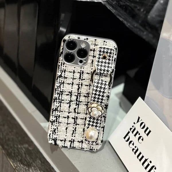 Camellia Wrist Strap IPhone 16 Pro Max Phone Case 15 Houndstooth Pattern Trendy for Women