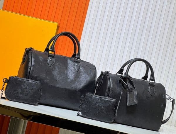 Black with Black Hardware Designer bags Luxury SP 25CM Boston Bag Totes Handbag Shoulder Bags Crossbody Top Quality P9 Pouch Purse Soft 30 Pillow Embossed Black 10A