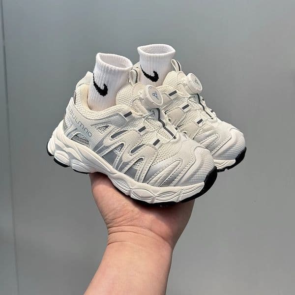 Summer new children s sports shoes girls white mesh button shoes shoes fashionable and breathable shoes boys dad shoes designer shoes