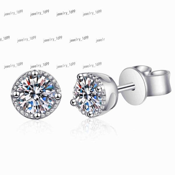 Fashion Earrings 925 Silver Gold Plated 0.6CT Moissanite Diamond Earring Studs Wedding Temperament Glamour Women Fine Jewelry