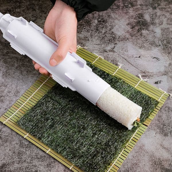 Easy Sushi Maker Striped Sushi Mold Gimbap Making Machine Kitchen Supplies Laver-Wrappedrice Rice Roll Kimbob Making Tool Set