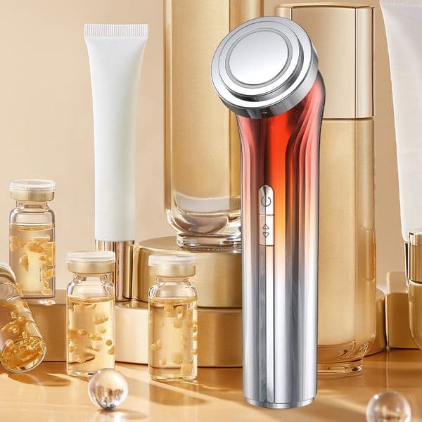 Household beauty device for facial essence introduction, lifting and firming, facial color light massage, and EMS micro - current introduction device