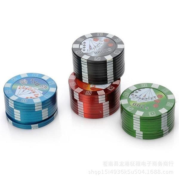 Smoking Pipes New three-layer zinc alloy cigarette grinder for foreign trade with a diameter of 52MM, chip poker, tobacco shredder, wholesale of smoking accessories