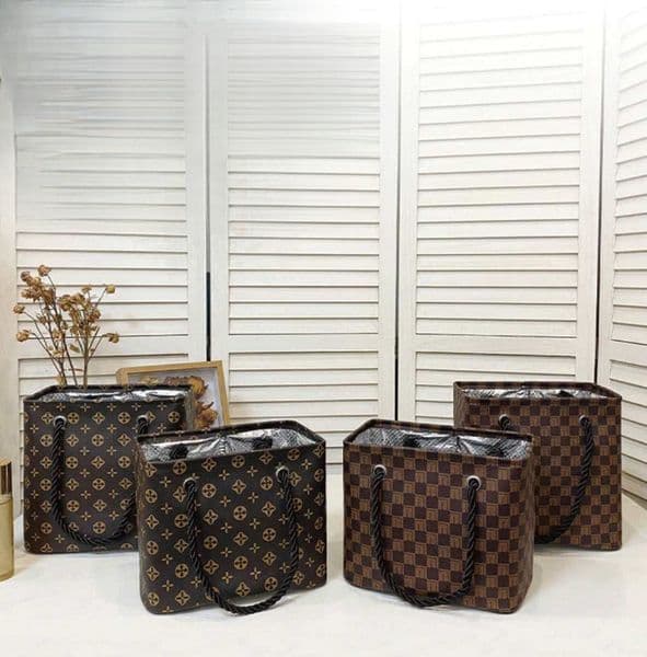 designer 2025 New Handheld Thickened Wash Bathroom luxcury Foldable Bath Basket Bag Outdoor Large Capacity